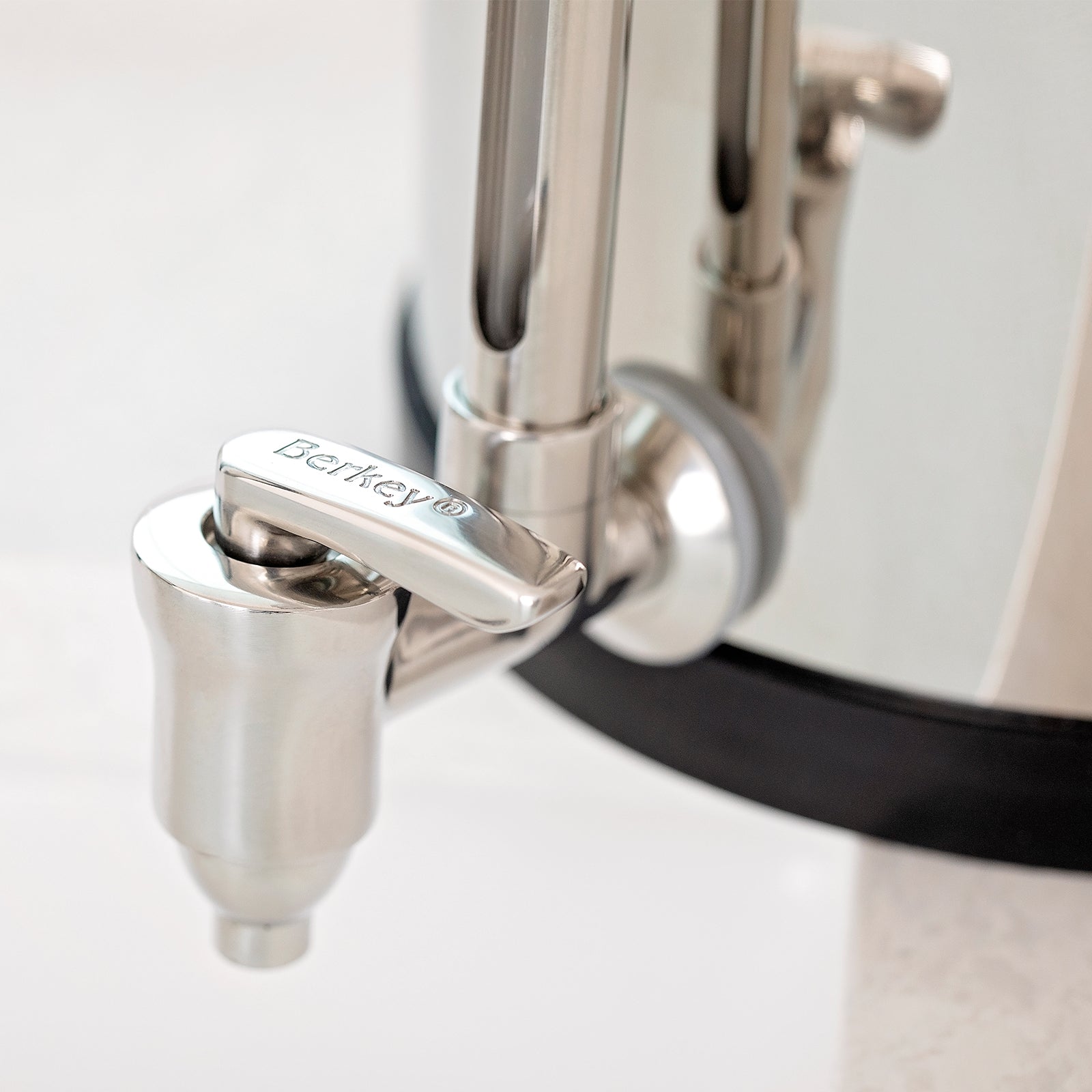 Royal Berkey® Water Filter System – 3.25 Gallon with 2 Black Berkey® Elements